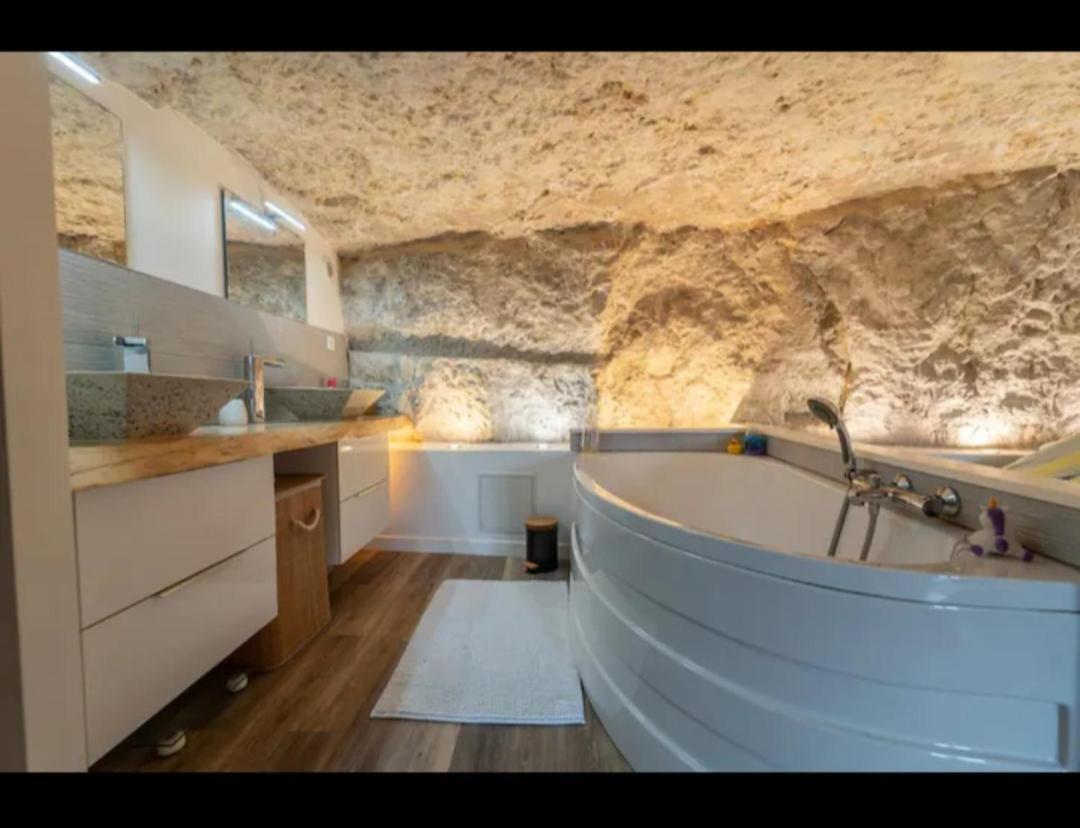 Maison Troglodyte 푸아티에 외부 사진